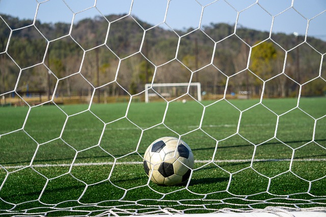 而曼城则是 而曼城则是